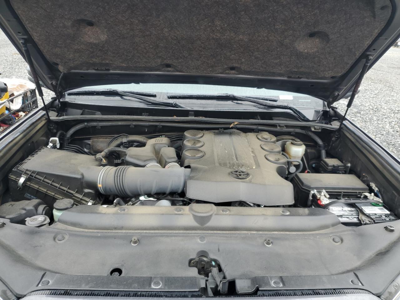 2022 Toyota 4Runner Sr5 VIN: JTEFU5JR0N5263748 Lot: 85929455