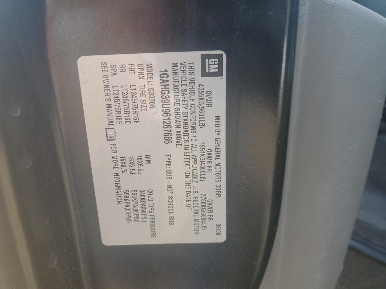 2006 Chevrolet Express G3500 VIN: 1GAHG39U961267686 Lot: 84778235