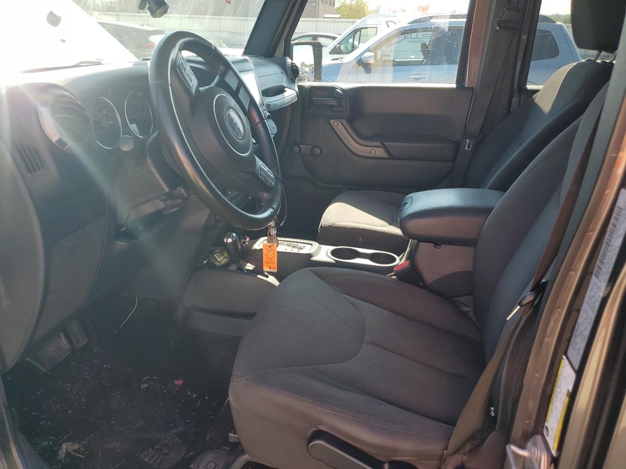 2017 Jeep Wrangler Unlimited Sport VIN: 1C4BJWDG5HL623012 Lot: 82404615