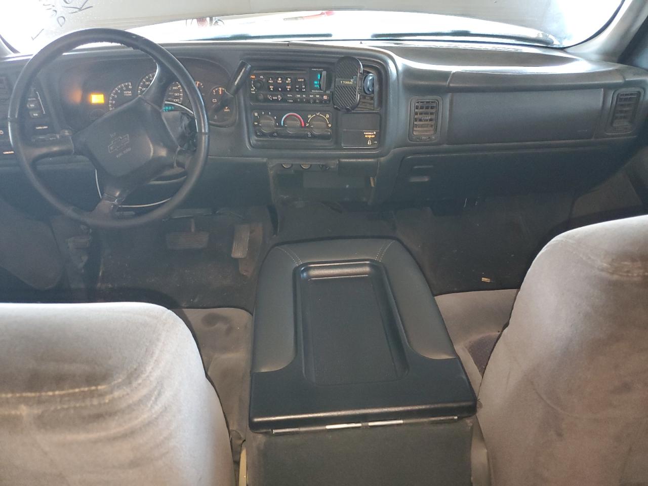 2002 Chevrolet Silverado K1500 VIN: 2GCEK19T621106270 Lot: 82539325