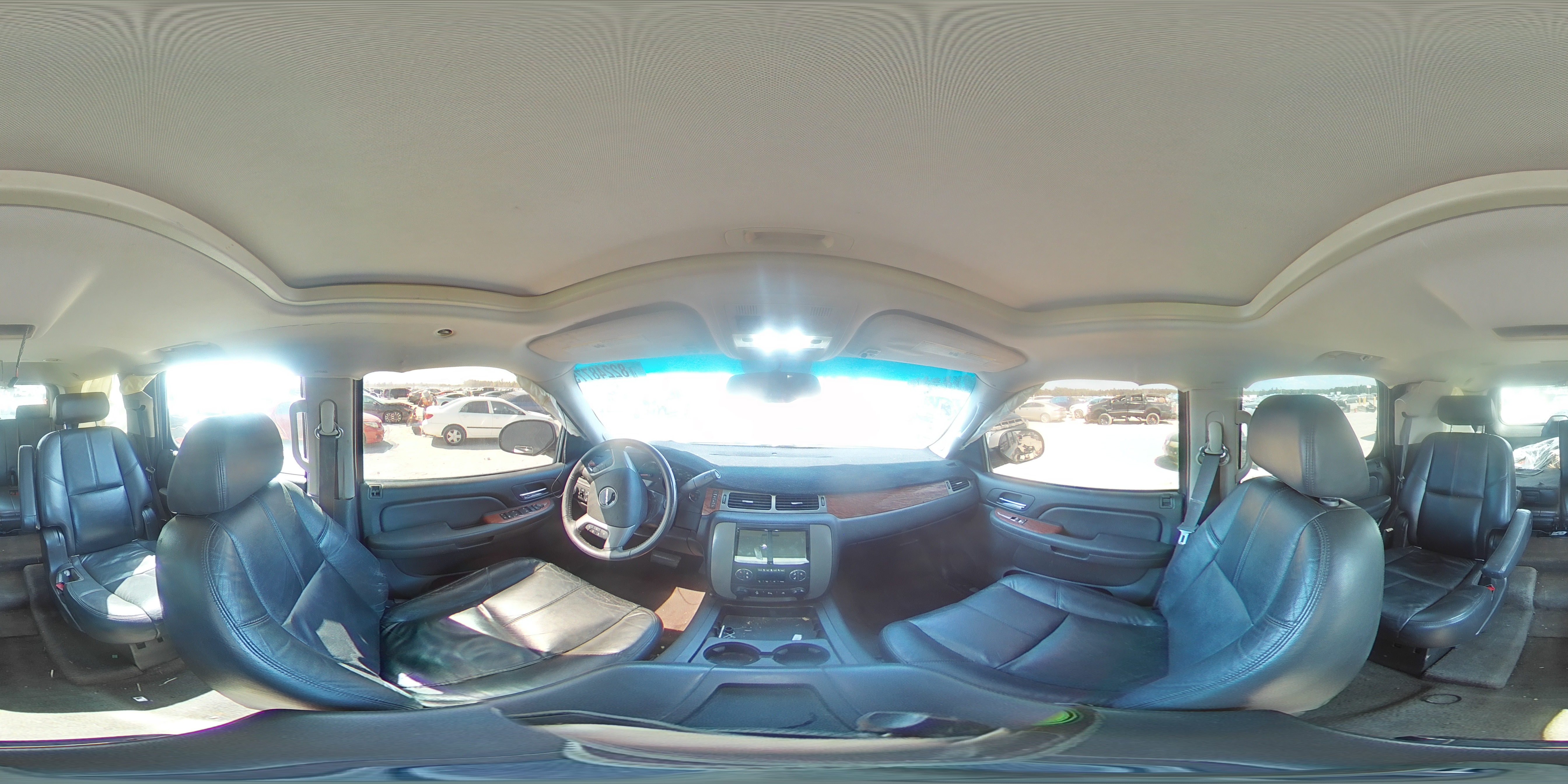 2008 GMC Yukon VIN: 1GKFK130X8R241517 Lot: 82248775