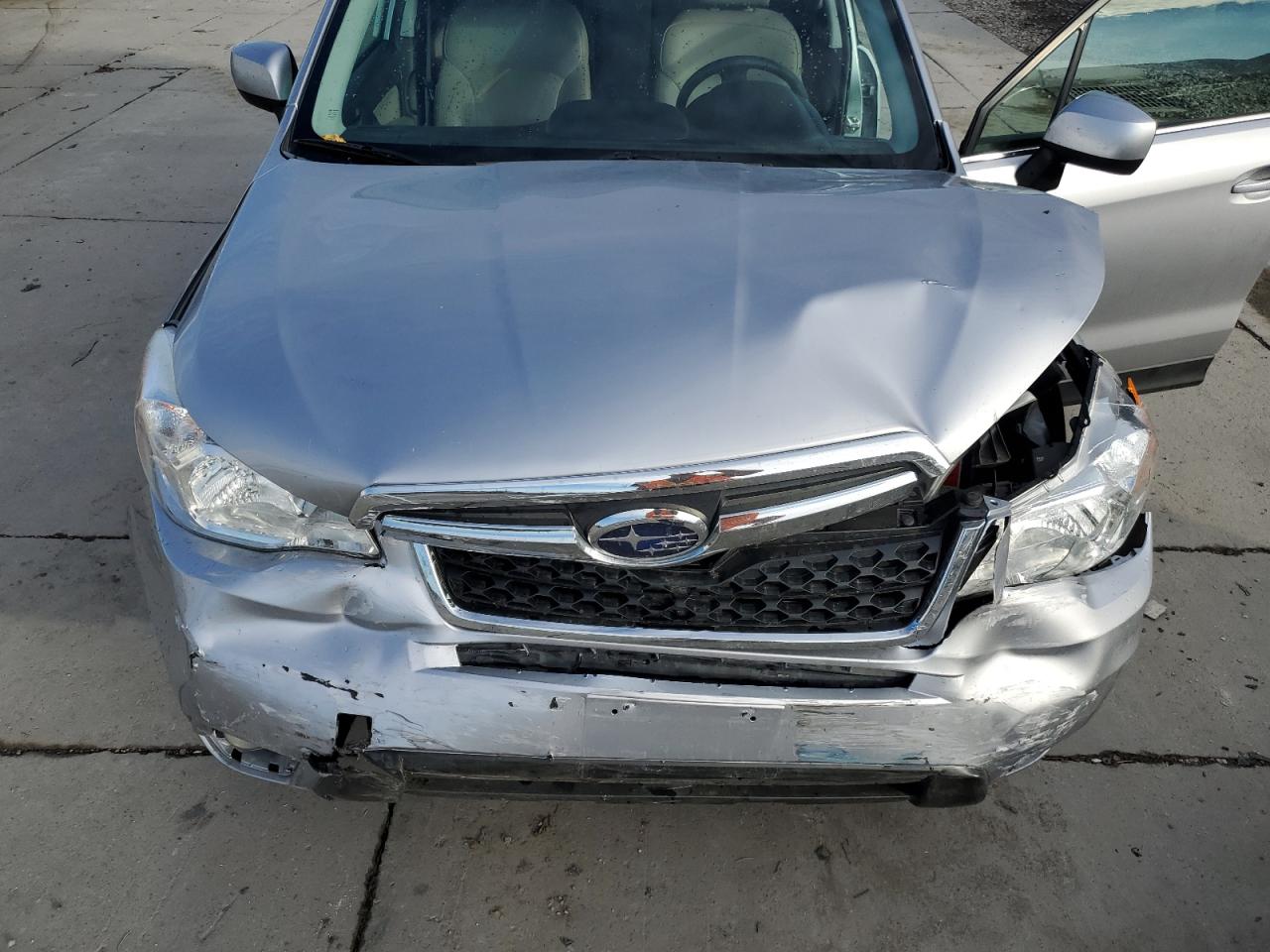 2016 Subaru Forester 2.5I Limited VIN: JF2SJAHC5GH442523 Lot: 81933045