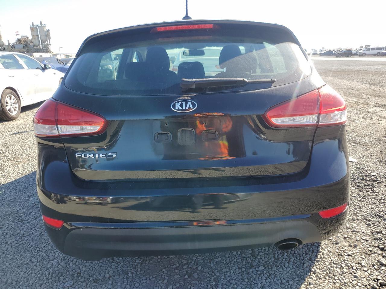 2017 Kia Forte Lx VIN: KNAFK5A85H5690457 Lot: 90640335