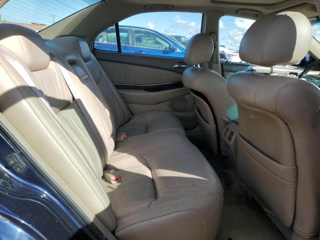 2000 Acura 3.2Tl VIN: 19UUA5669YA010122 Lot: 85705245