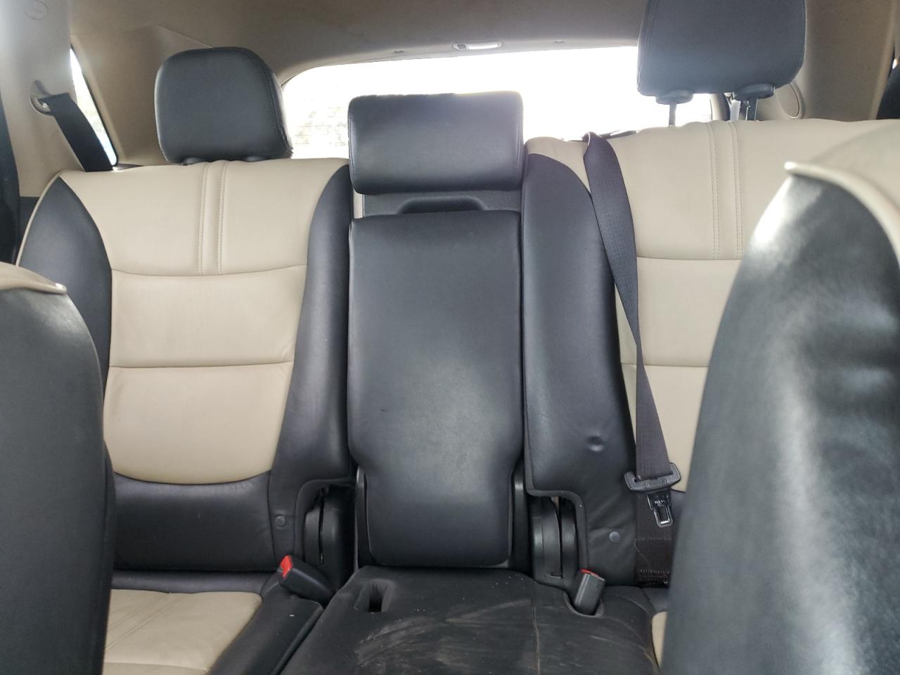 2011 Kia Sorento Ex VIN: 5XYKUDA24BG033844 Lot: 85860455