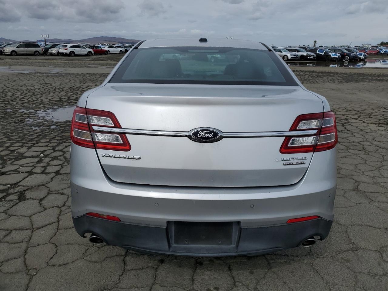 2017 Ford Taurus Limited VIN: 1FAHP2F80HG117660 Lot: 84993165