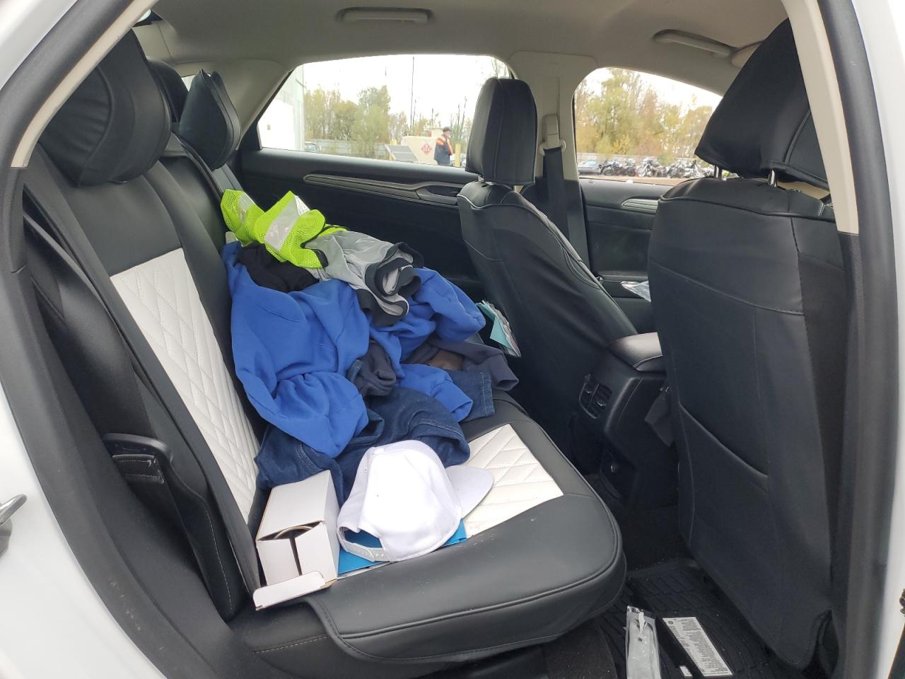 2020 Ford Fusion Se VIN: 3FA6P0T97LR163741 Lot: 82763175