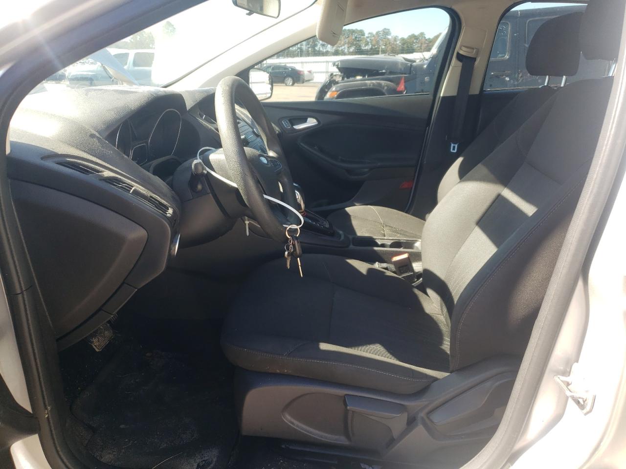 2016 Ford Focus Se VIN: 1FADP3F20GL204206 Lot: 86258365