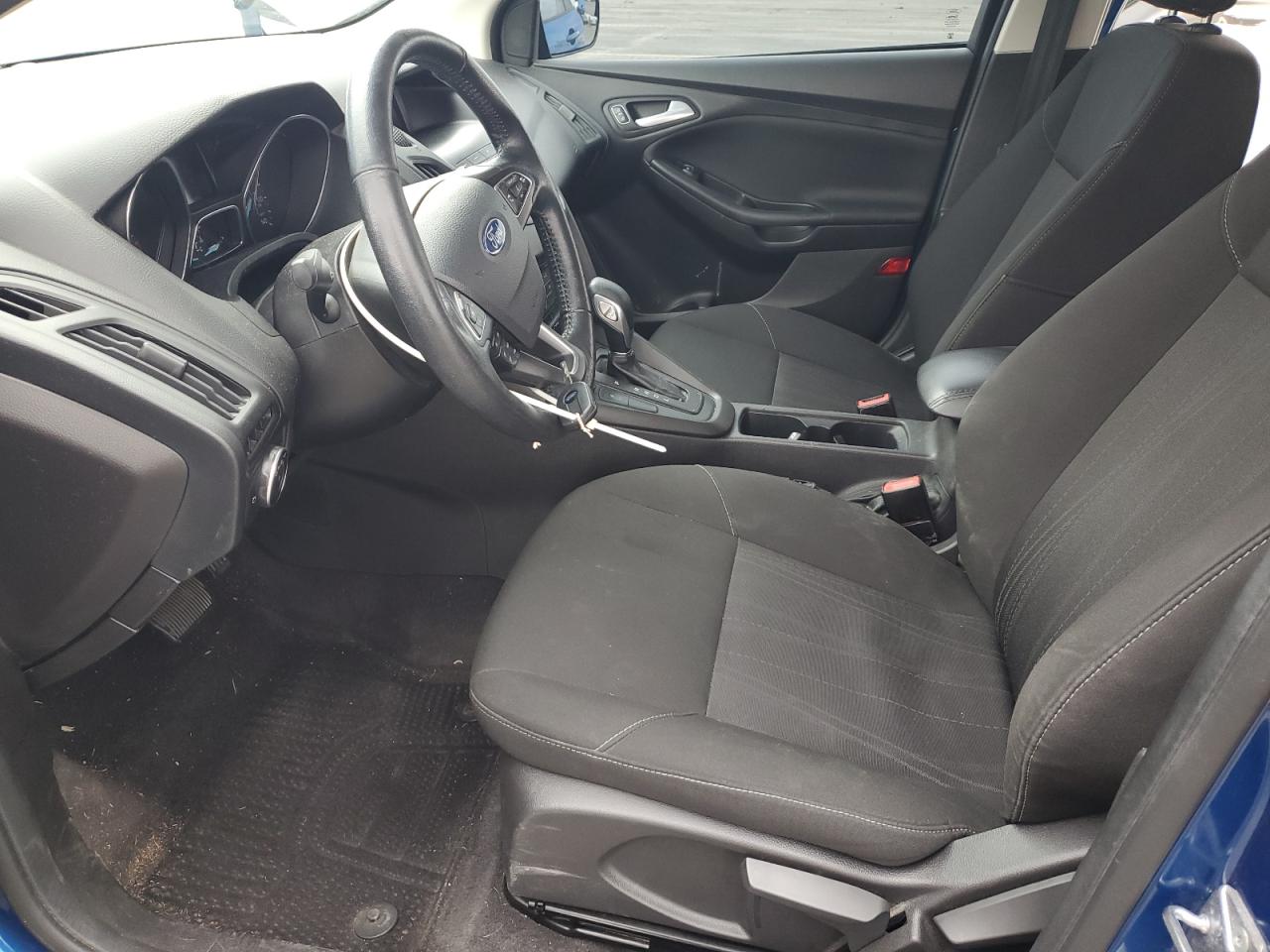 2018 Ford Focus Se VIN: 1FADP3F2XJL240914 Lot: 82249965