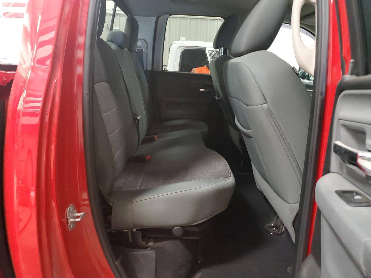 2015 Ram 1500 Slt VIN: 1C6RR7GM9FS564992 Lot: 84974045