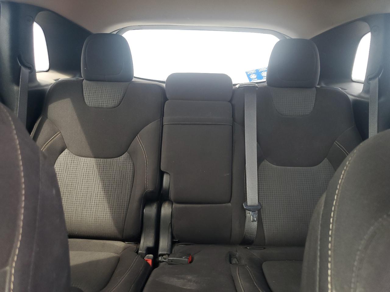 2016 Jeep Cherokee Latitude VIN: 1C4PJLCB0GW233197 Lot: 84464955