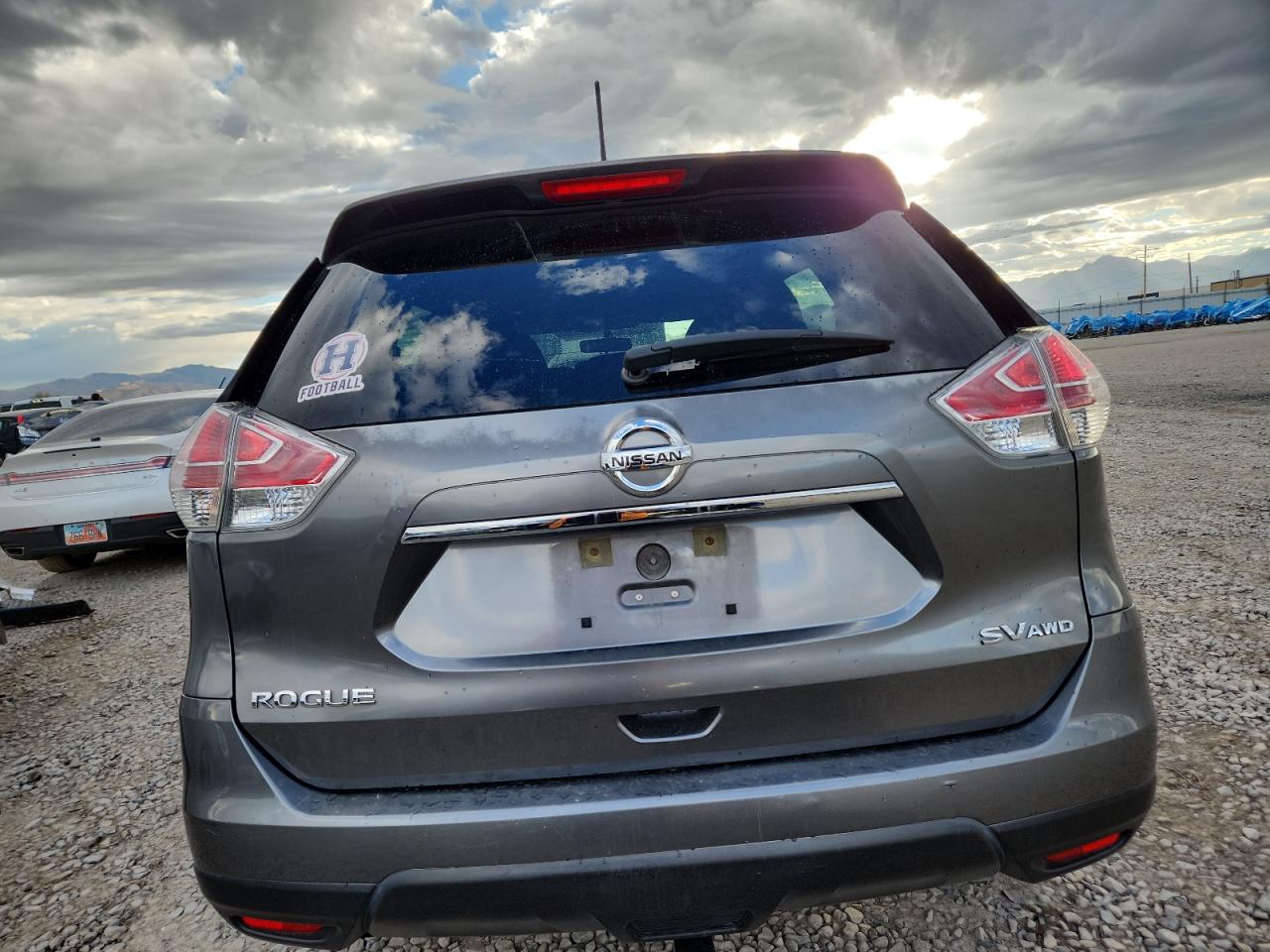 2015 Nissan Rogue S VIN: KNMAT2MV8FP539737 Lot: 85330955