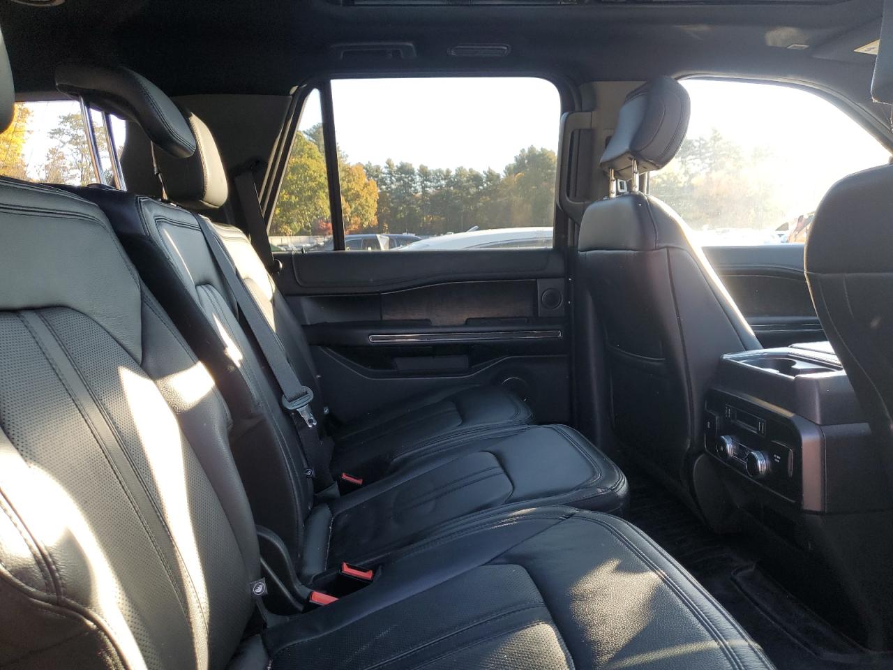 2018 Ford Expedition Limited VIN: 1FMJU2AT4JEA31930 Lot: 87205555