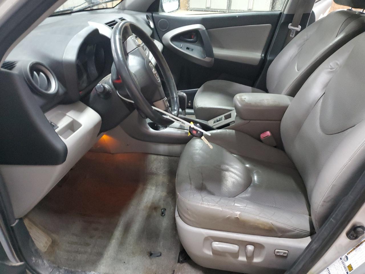 2008 Toyota Rav4 Limited VIN: JTMBK31V985043927 Lot: 86492565