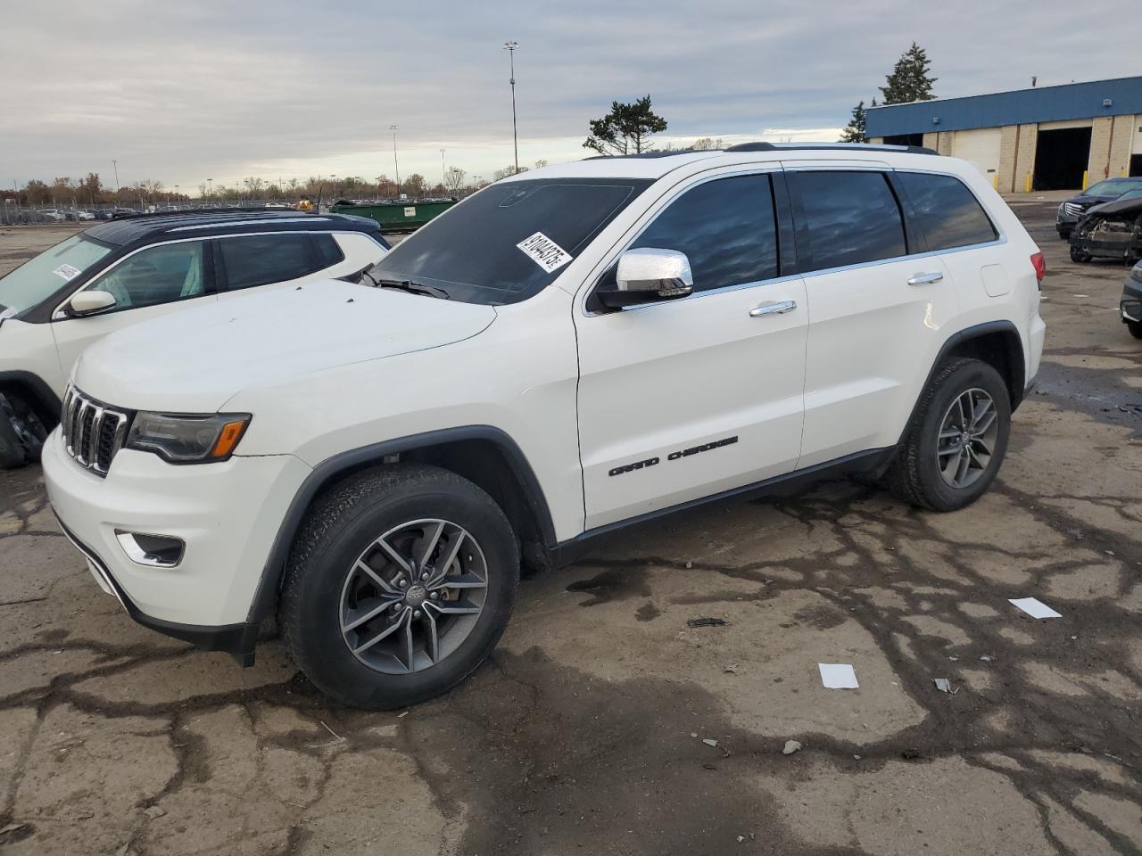 2017 Jeep Grand Cherokee Limited white suv flexible 1C4RJFBG8HC809211 photo #1