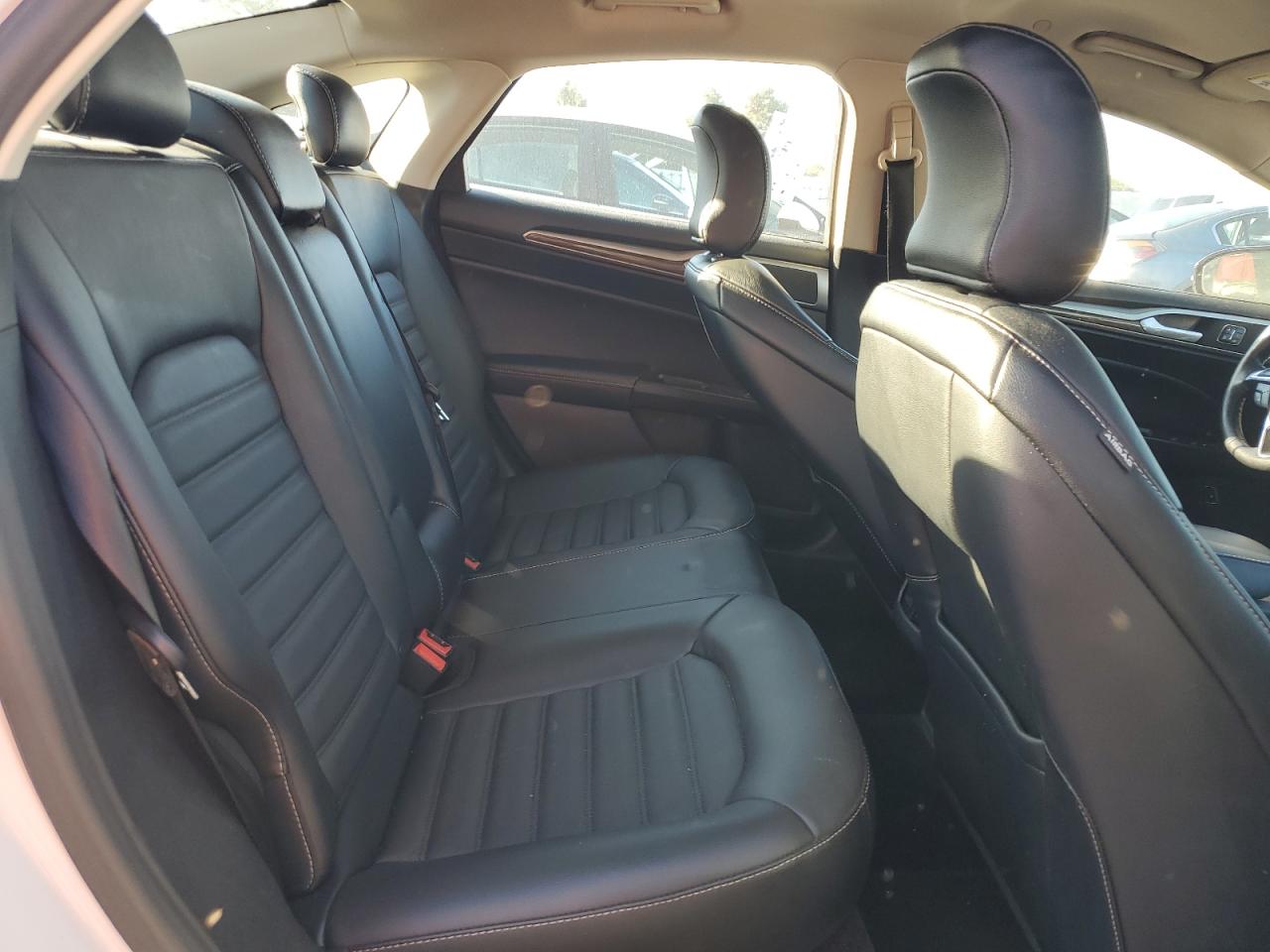 2017 Ford Fusion Se Hybrid VIN: 3FA6P0LU0HR359550 Lot: 86763395