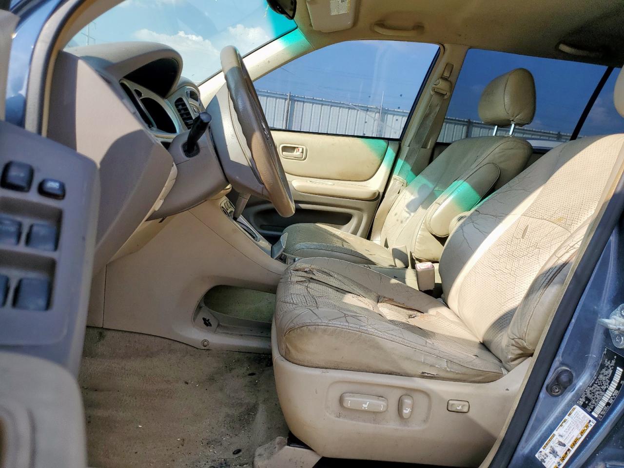 2005 Toyota Highlander Limited VIN: JTEGP21A750073821 Lot: 82163455