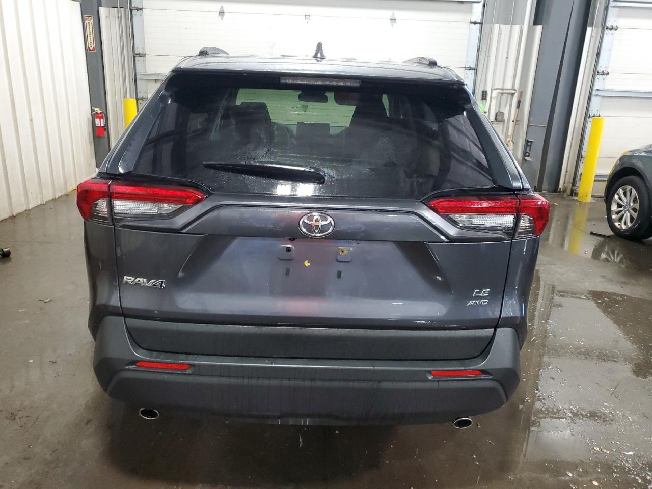 2020 Toyota Rav4 Le VIN: JTMG1RFV9LD068894 Lot: 85688655