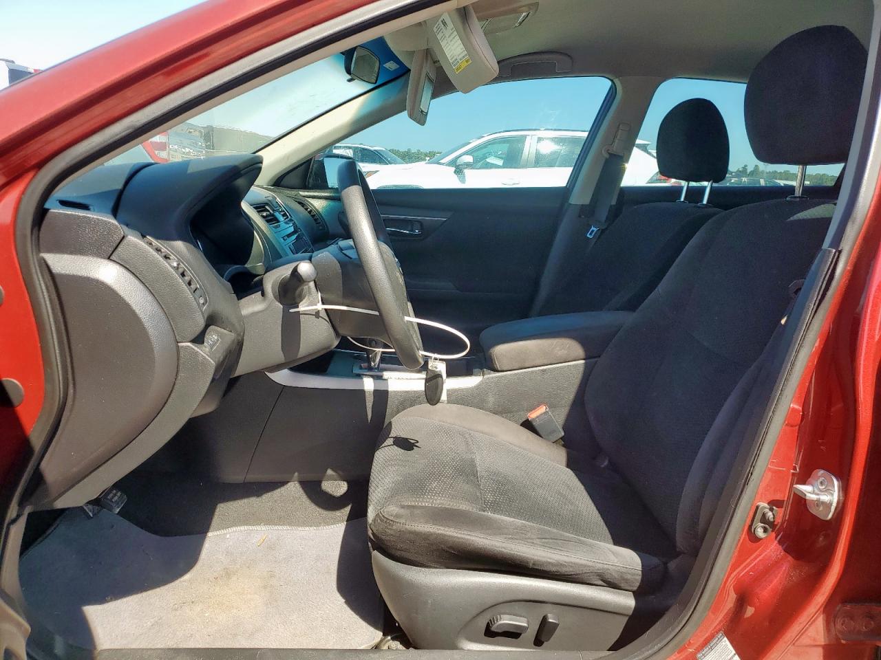 2015 Nissan Altima 2.5 VIN: 1N4AL3AP8FN367707 Lot: 81973925