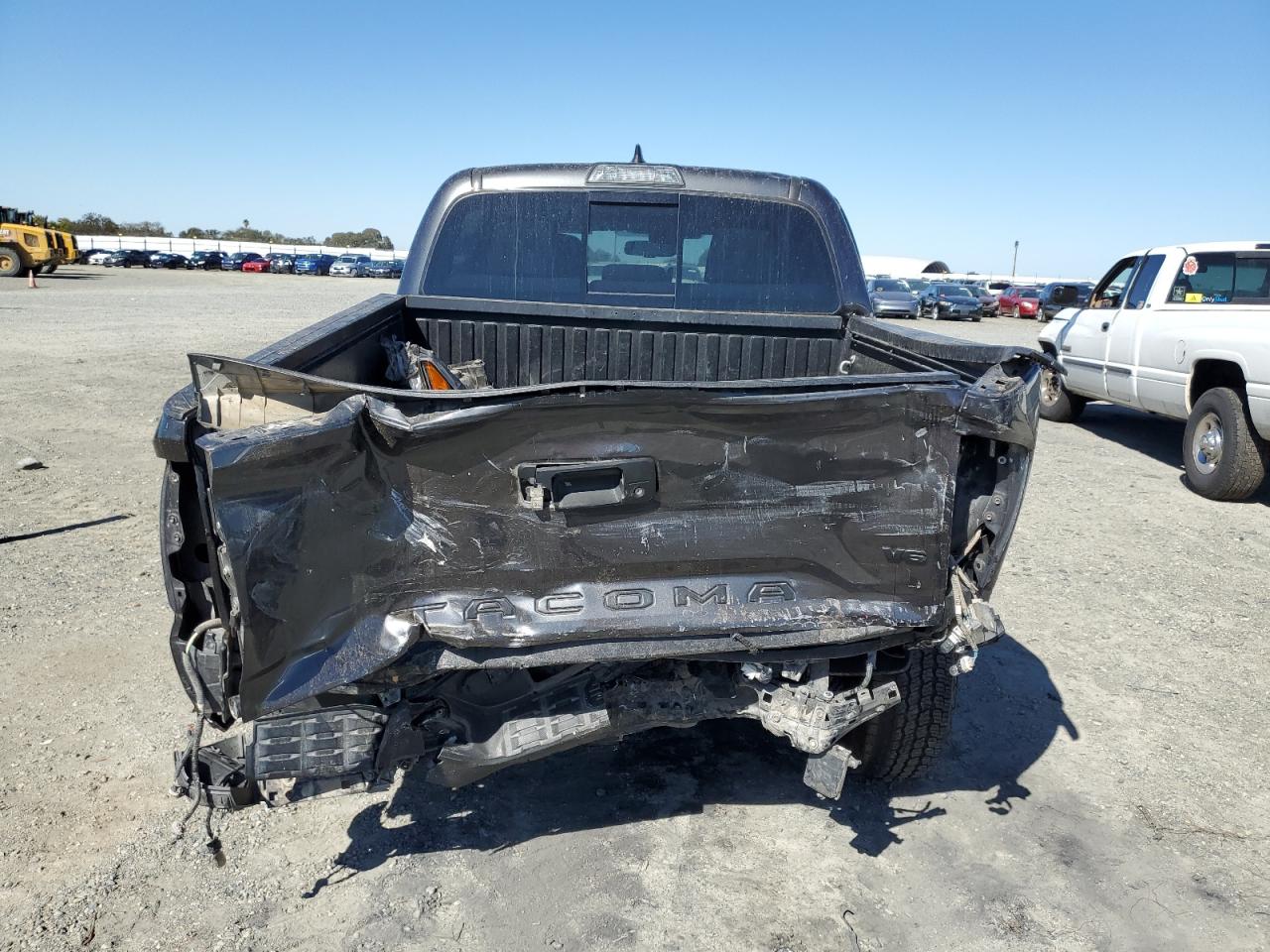 2019 Toyota Tacoma Double Cab VIN: 3TMAZ5CN3KM113701 Lot: 82214905