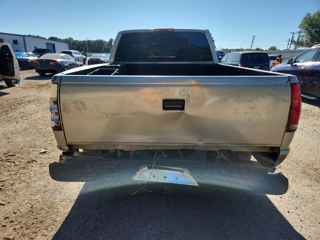 1998 Chevrolet Gmt-400 K1500 VIN: 1GCEK19R0WR148922 Lot: 85682365