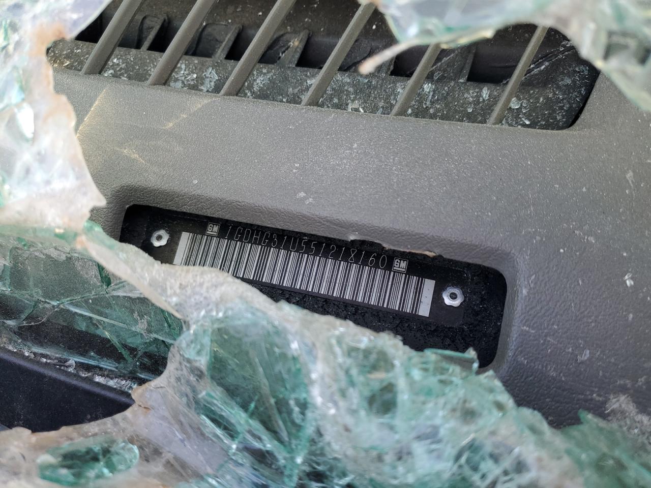 2005 GMC Savana Cutaway G3500 VIN: 1GDHG31U551218160 Lot: 82434615