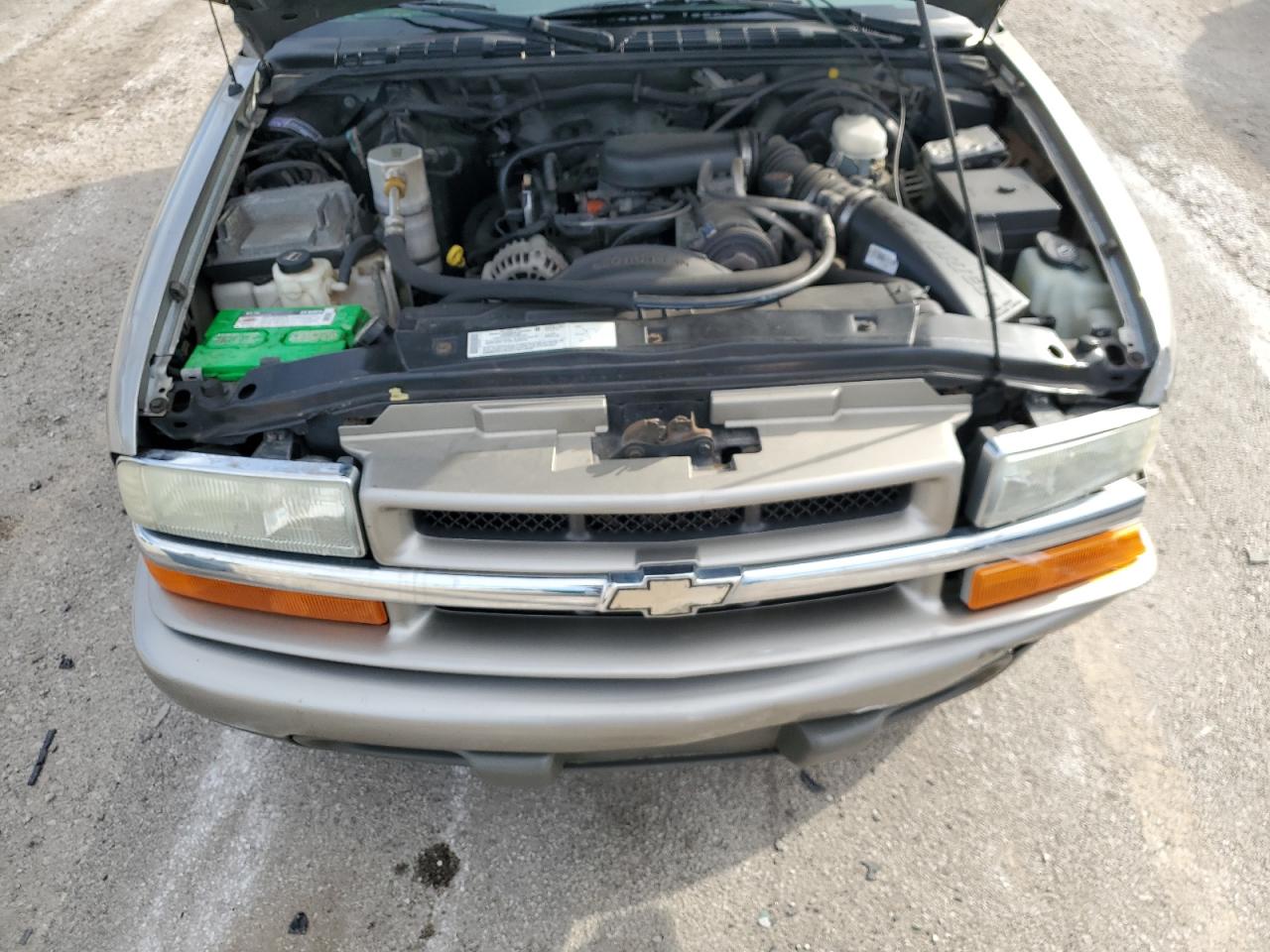 2004 Chevrolet Blazer VIN: 1GNCS13XX4K126065 Lot: 90414355