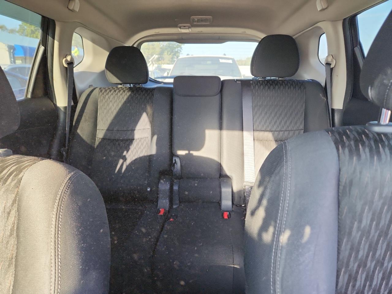 2019 Nissan Rogue S VIN: KNMAT2MT6KP504123 Lot: 84742745