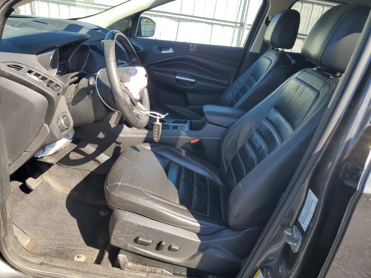 2017 Ford Escape Titanium VIN: 1FMCU9J91HUD99147 Lot: 86058475