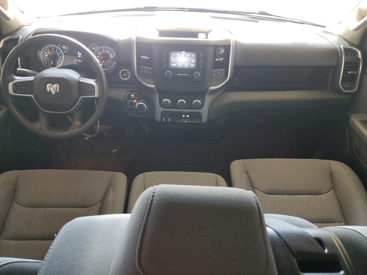 2019 Ram 1500 Big Horn/Lone Star VIN: 1C6SRFBT3KN915821 Lot: 84878895