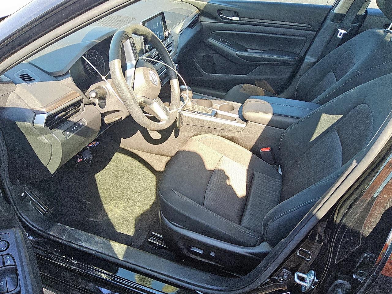 2025 Nissan Altima Sv VIN: 1N4BL4DVXSN369442 Lot: 84618515