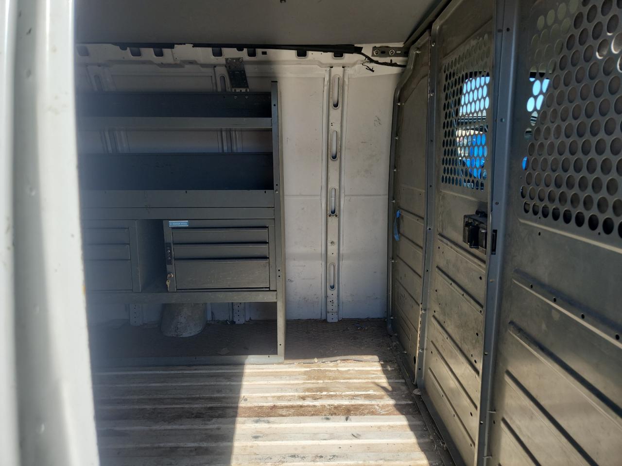 2011 GMC Savana G2500 VIN: 1GTW7GCA3B1900472 Lot: 81885385