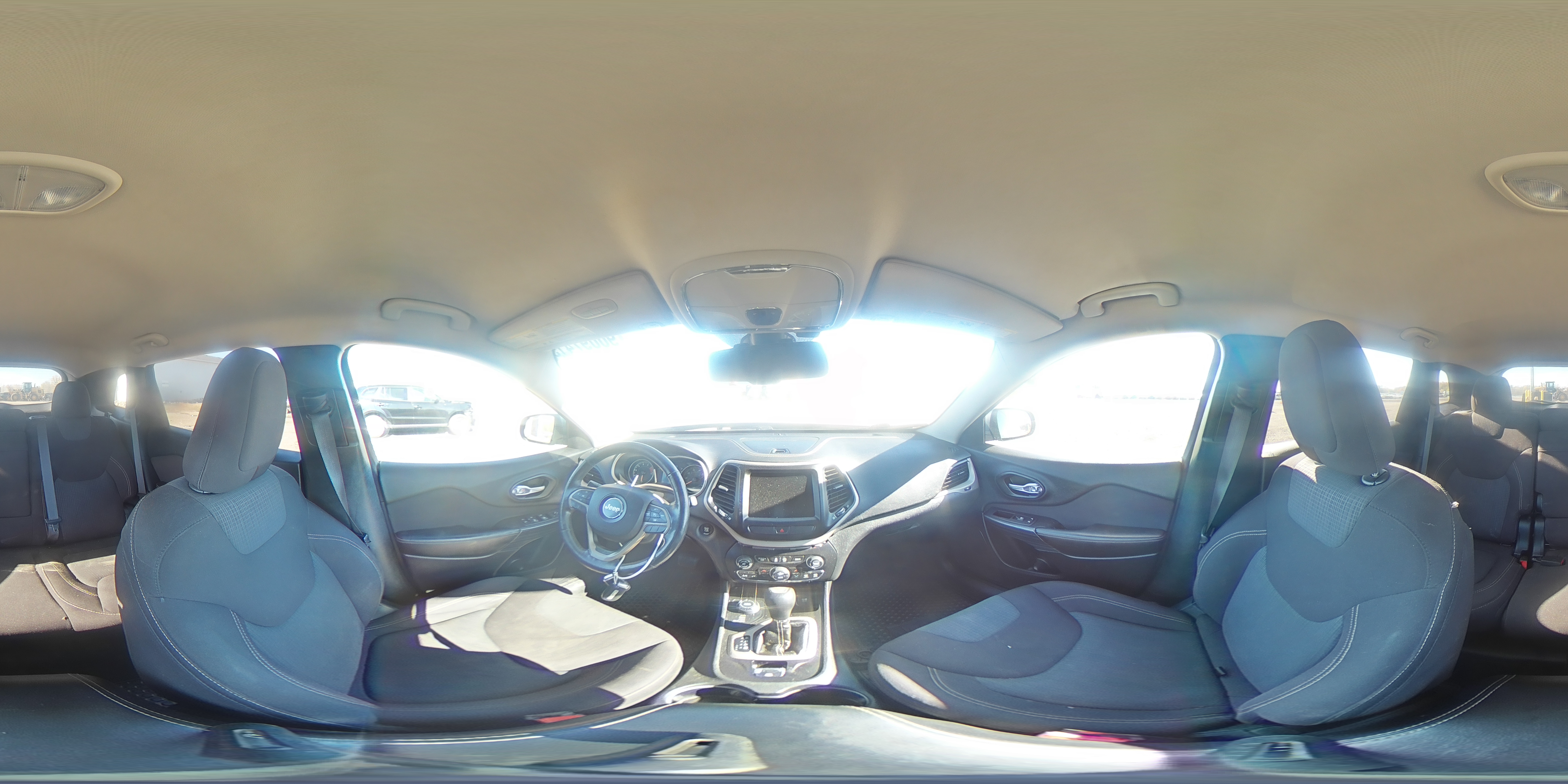 2016 Jeep Cherokee Latitude VIN: 1C4PJMCS3GW223690 Lot: 90097415