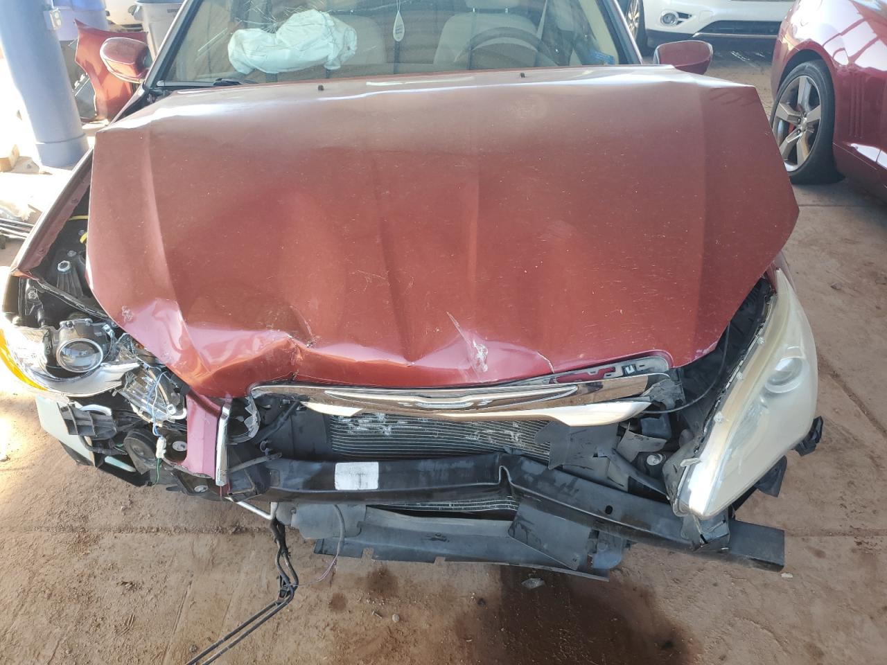 2013 Chrysler 200 Touring VIN: 1C3CCBBB5DN654553 Lot: 81993985