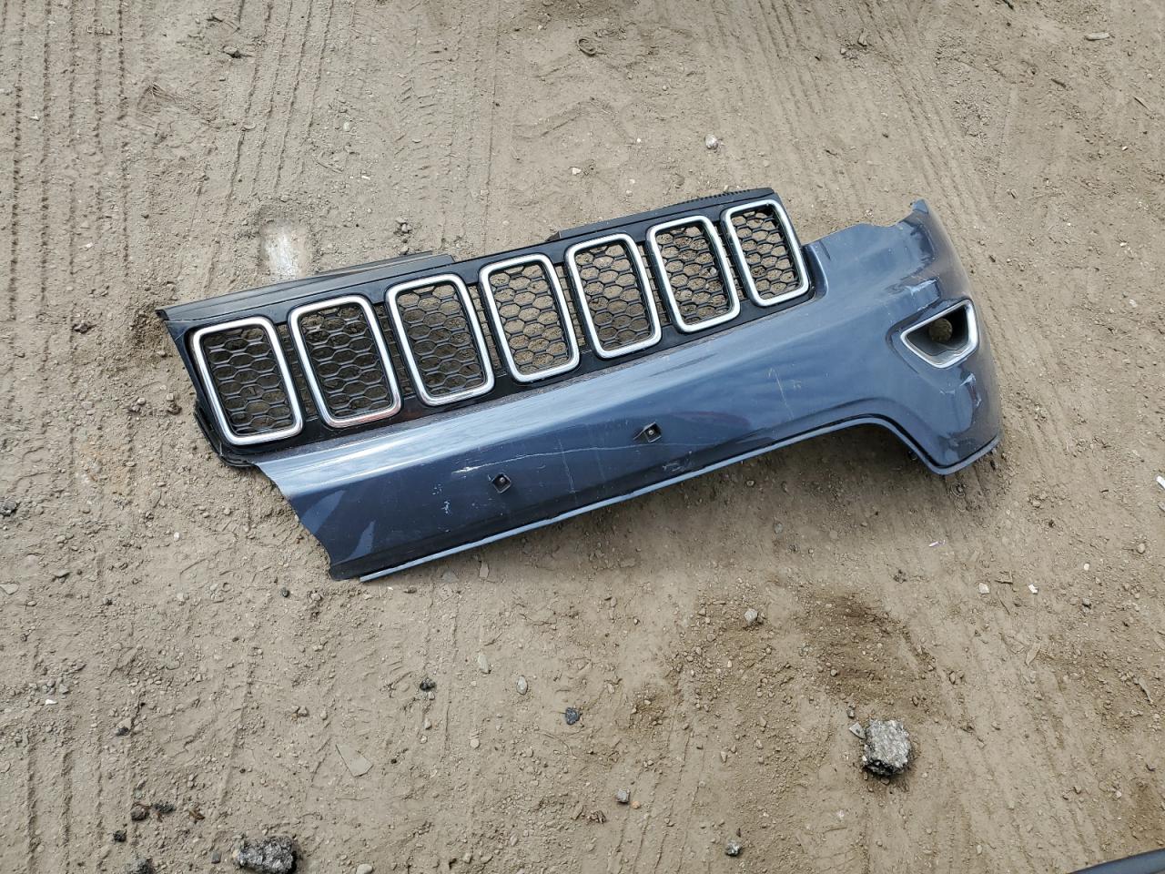 2019 Jeep Grand Cherokee Limited VIN: 1C4RJFBG9KC823724 Lot: 85704495