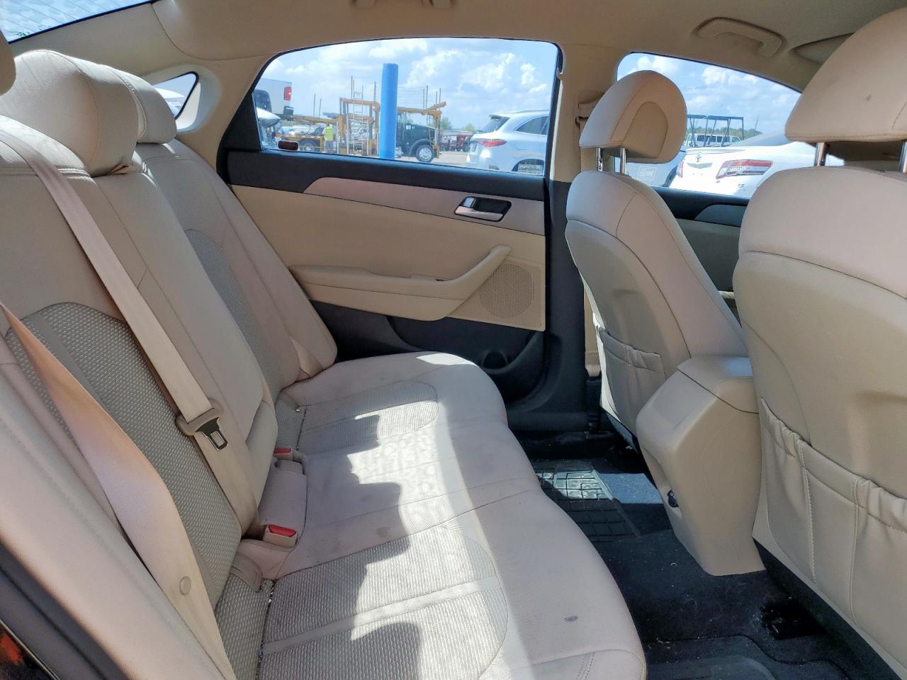 2015 Hyundai Sonata Se VIN: 5NPE24AF5FH245012 Lot: 84987455