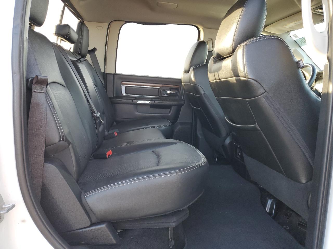 2015 Ram 2500 Laramie VIN: 3C6UR5FL8FG501848 Lot: 87269845