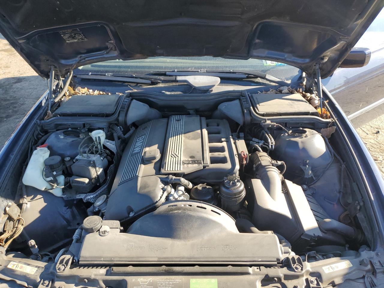 2000 BMW 528 I Automatic VIN: WBADM6346YGU12172 Lot: 89874045