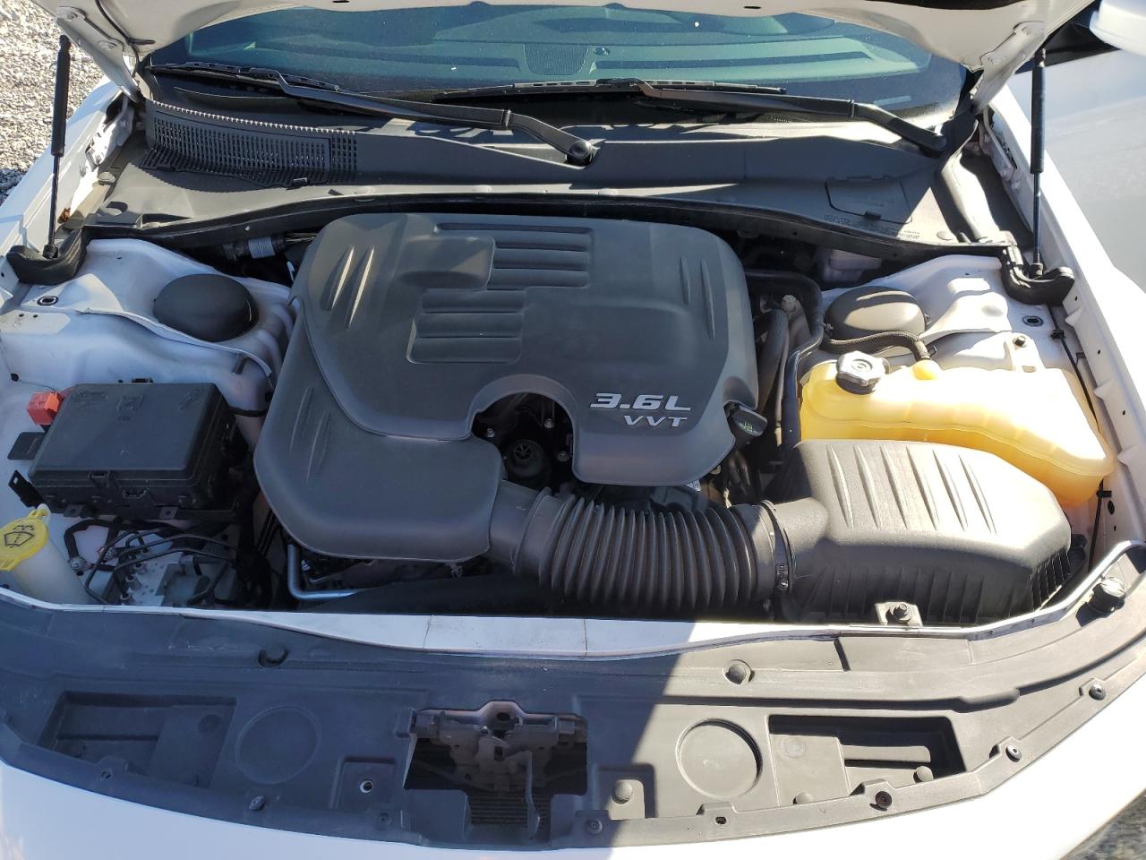 2015 Chrysler 300 S VIN: 2C3CCABG6FH868114 Lot: 86140525