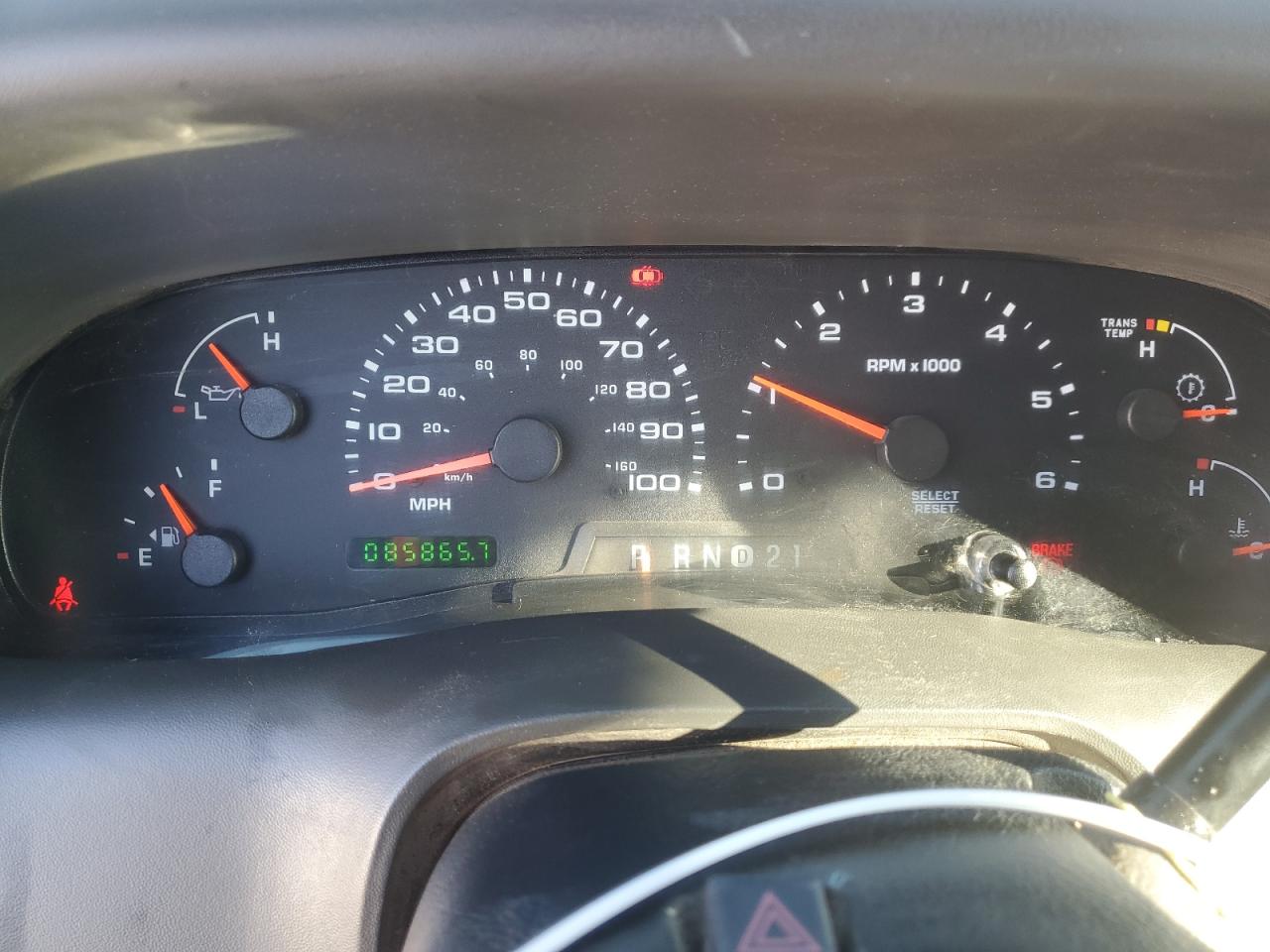 2004 Ford F250 Super Duty VIN: 3FTNX21S84MA08220 Lot: 82235975