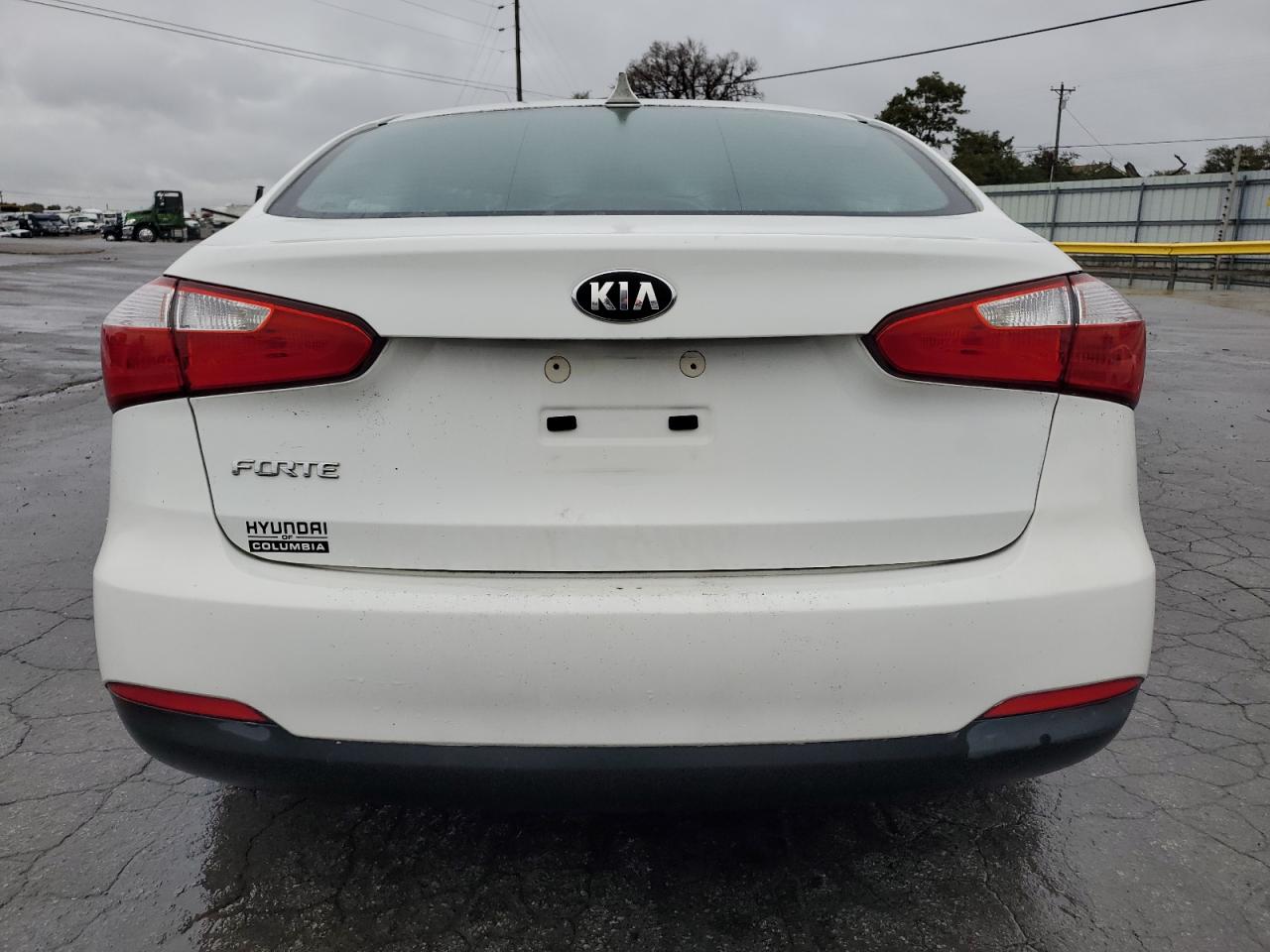 2016 Kia Forte Lx VIN: KNAFK4A6XG5601943 Lot: 89679925