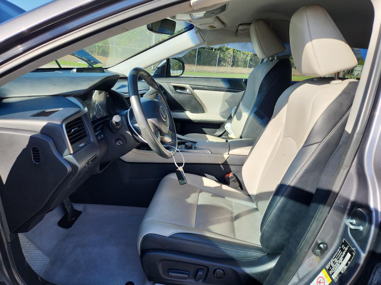 2017 Lexus Rx 350 Base VIN: 2T2ZZMCA3HC085390 Lot: 82540375