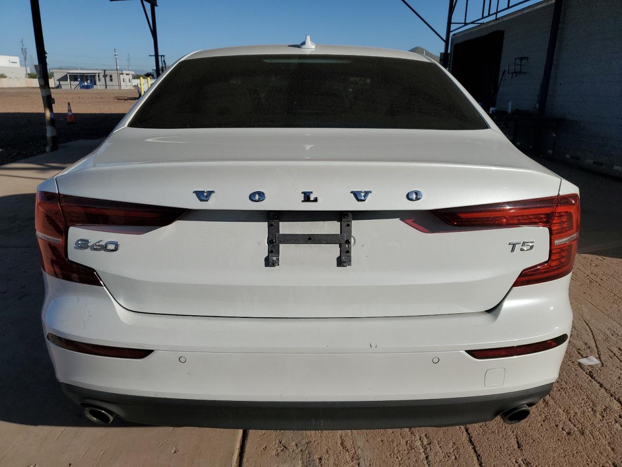 2019 Volvo S60 T5 Momentum VIN: 7JR102FK9KG008117 Lot: 82717985