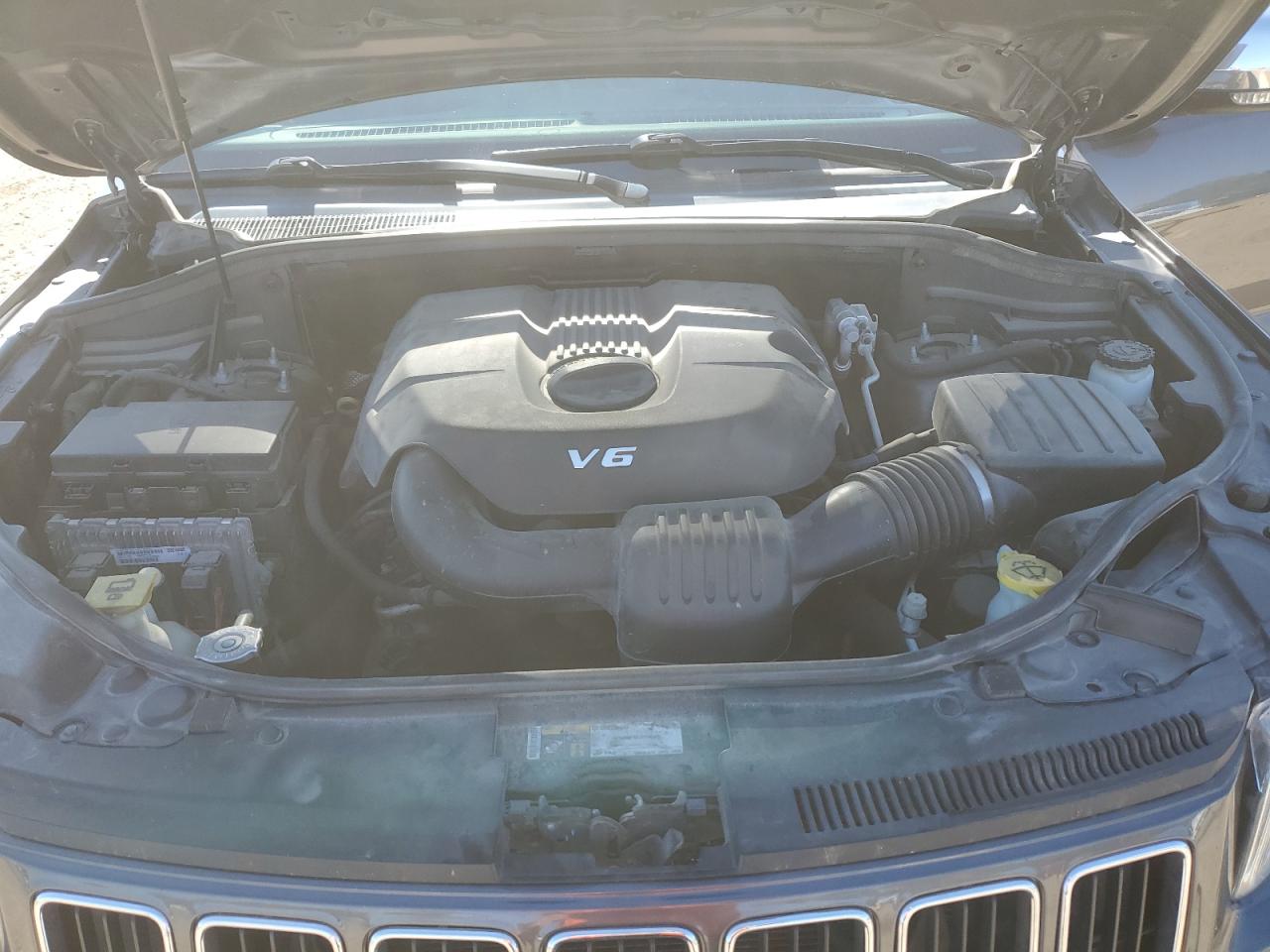 2015 Jeep Grand Cherokee Limited VIN: 1C4RJFBG2FC726256 Lot: 85705045