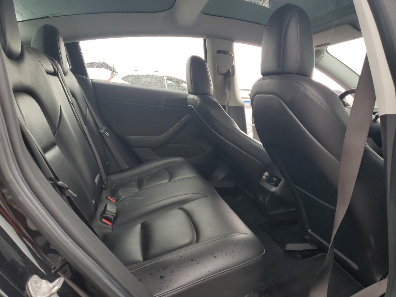 2018 Tesla Model 3 VIN: 5YJ3E1EA0JF071157 Lot: 82176915