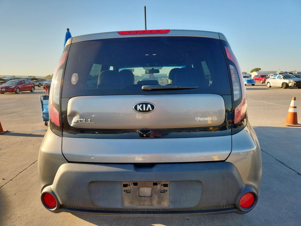 2015 Kia Soul VIN: KNDJN2A26F7236198 Lot: 82321125