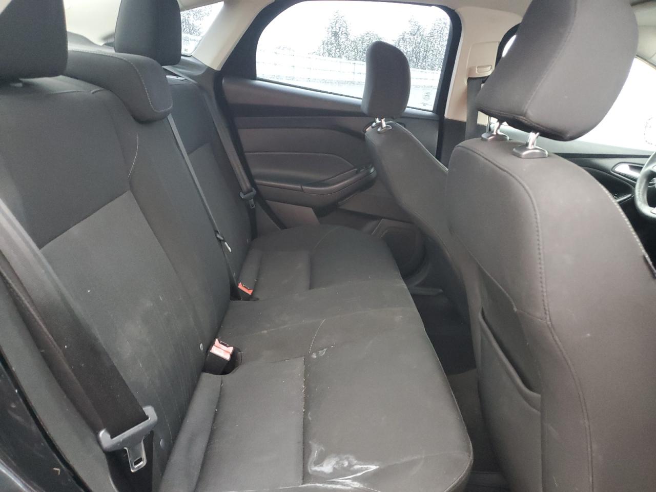 2015 Ford Focus Se VIN: 1FADP3F2XFL205488 Lot: 85360705