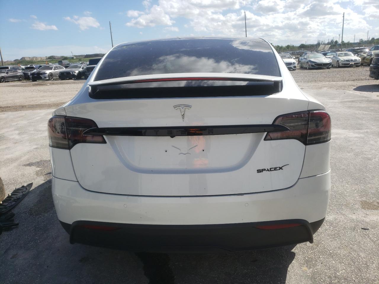 2022 Tesla Model X VIN: 7SAXCDE54NF364774 Lot: 82361985