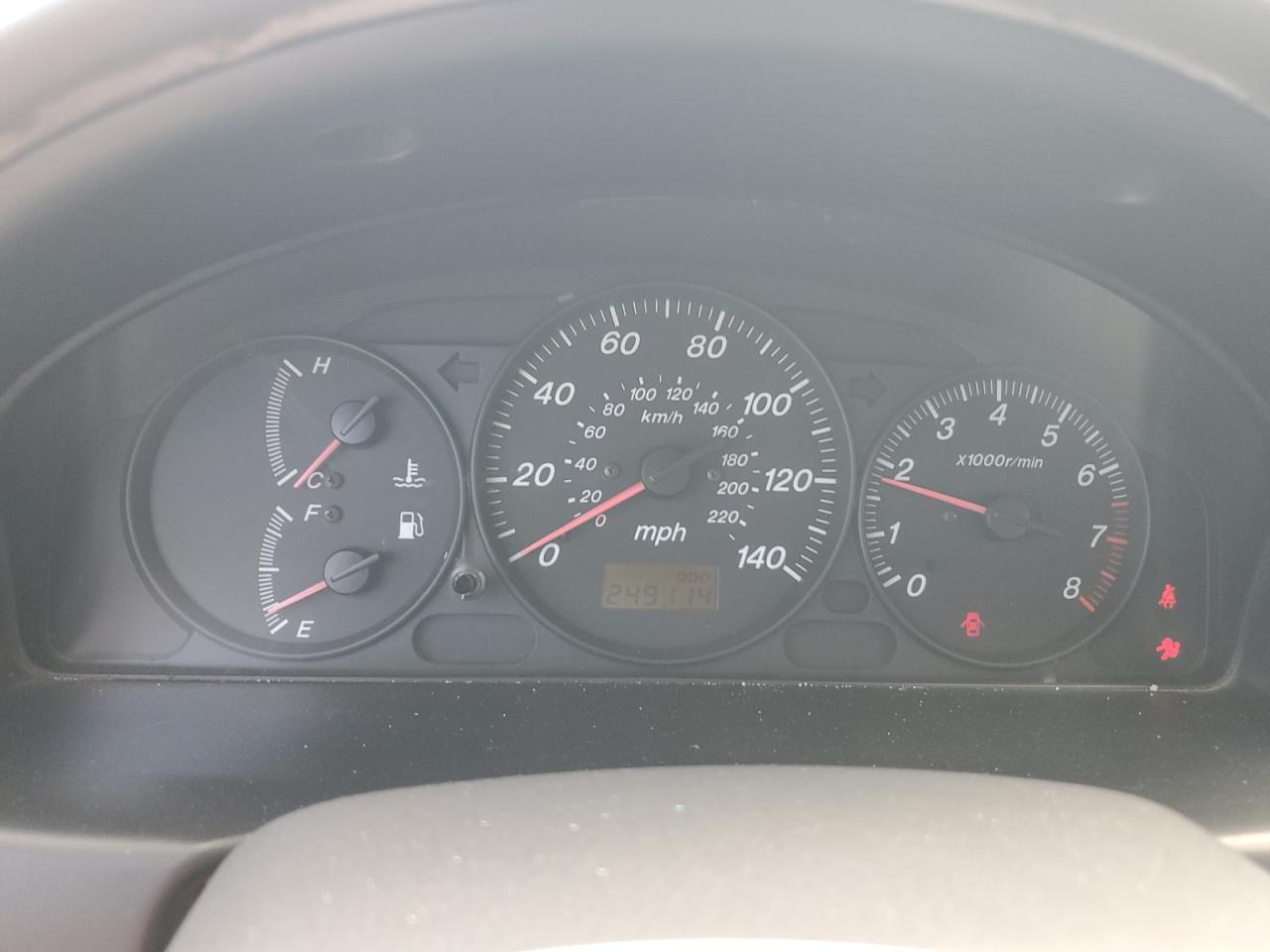 2000 Mazda Protege Es VIN: JM1BJ2210Y0220726 Lot: 85690725