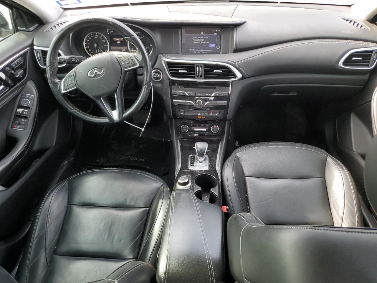 QX30 QX30